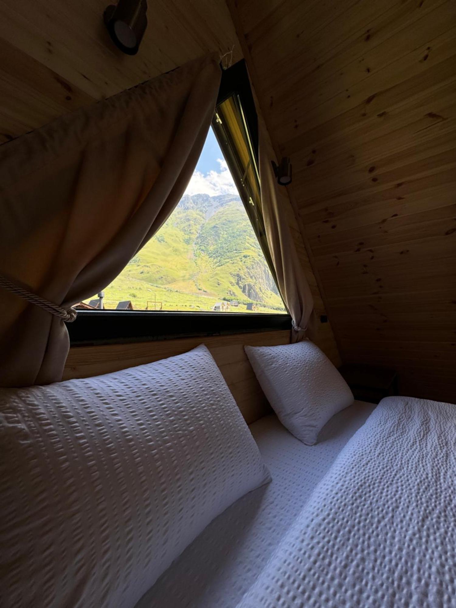 Outdoor Cottages Kazbegi Exterior foto