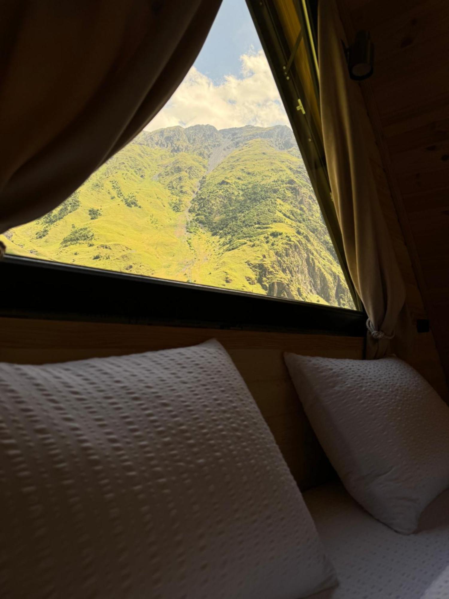 Outdoor Cottages Kazbegi Exterior foto