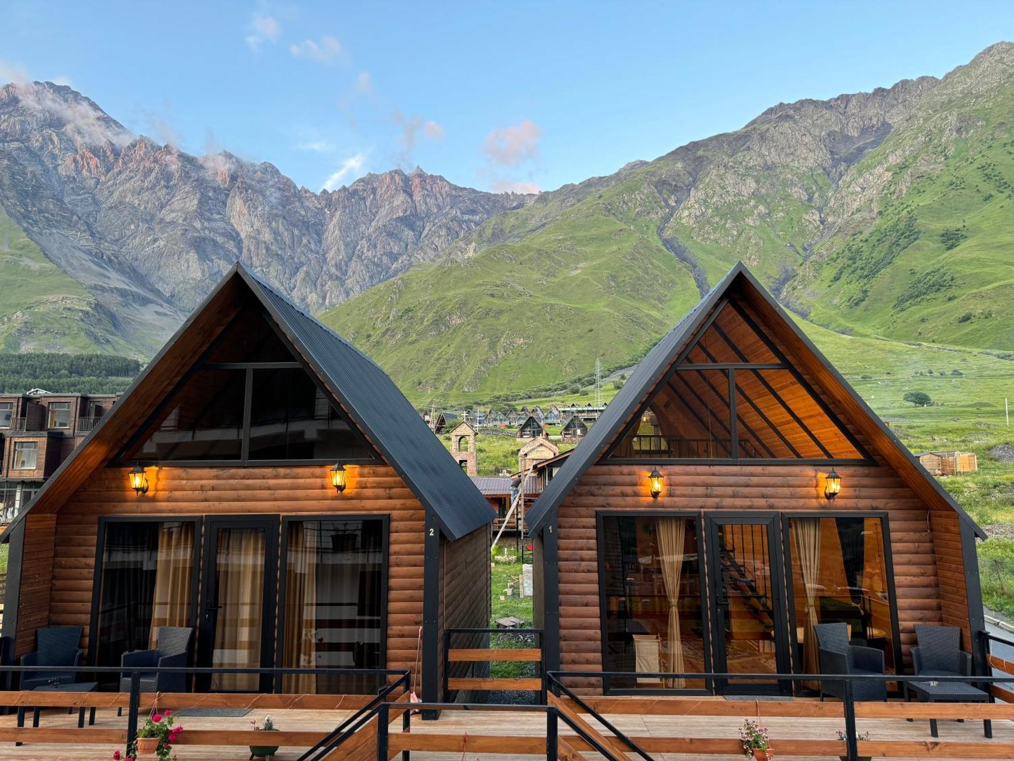 Outdoor Cottages Kazbegi Exterior foto